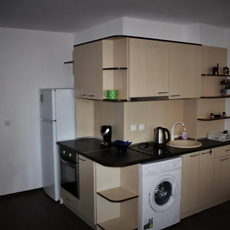 лаура Apartment